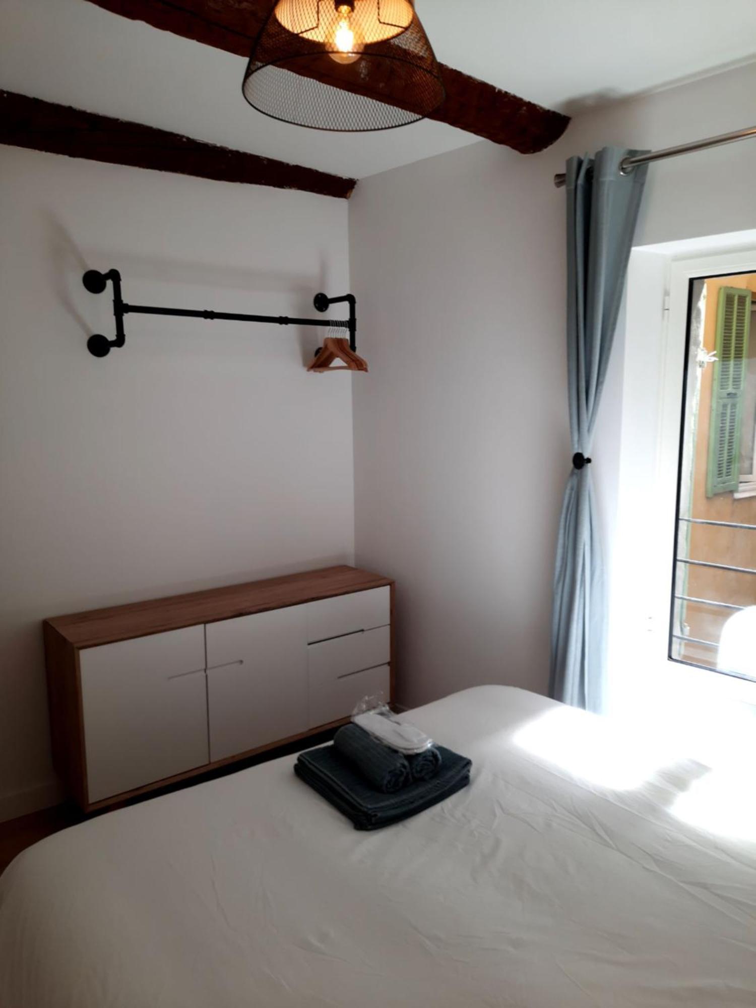 Beautiful Old Town Flat, Near The Beach Nice Luaran gambar