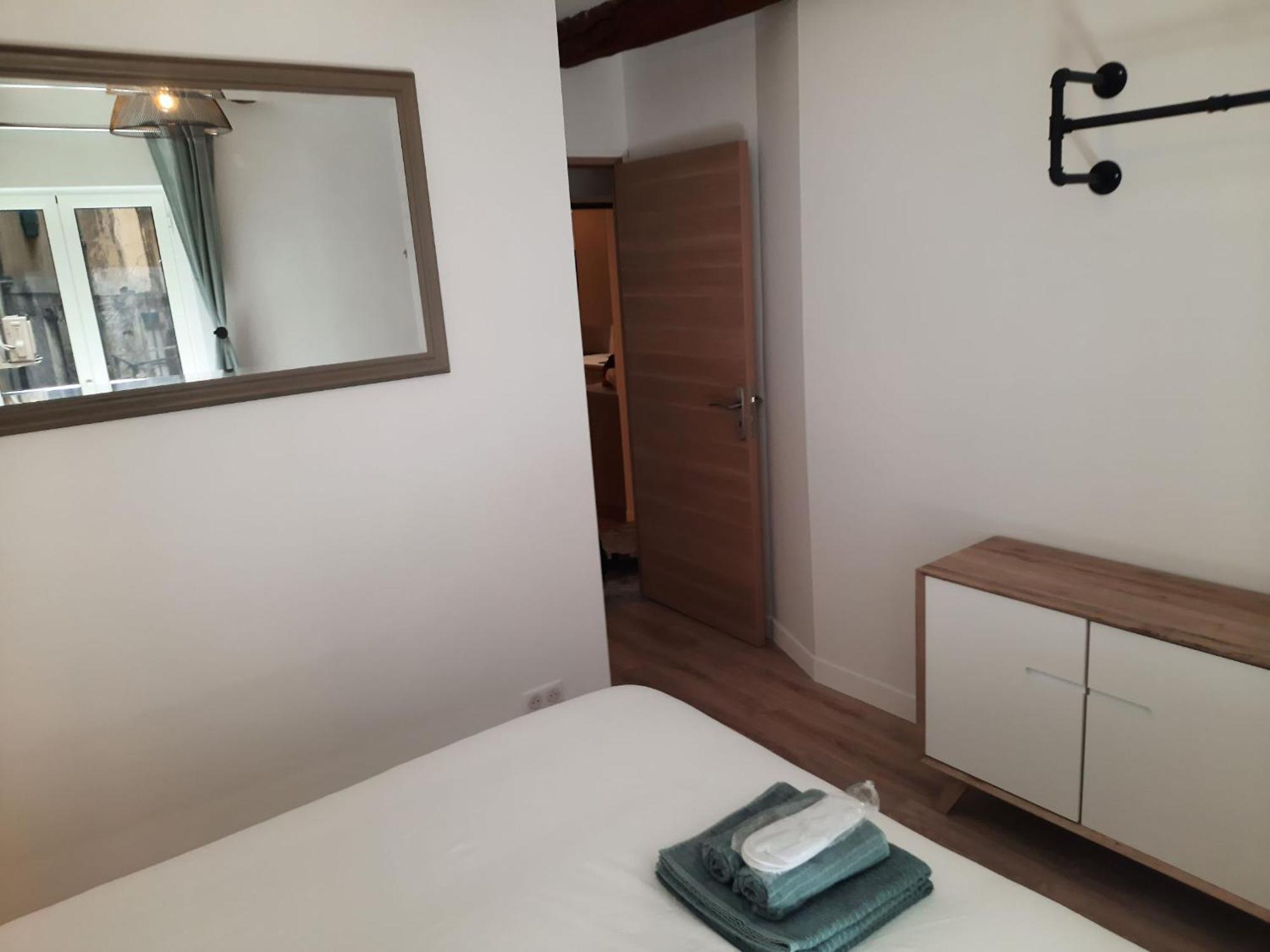 Beautiful Old Town Flat, Near The Beach Nice Luaran gambar